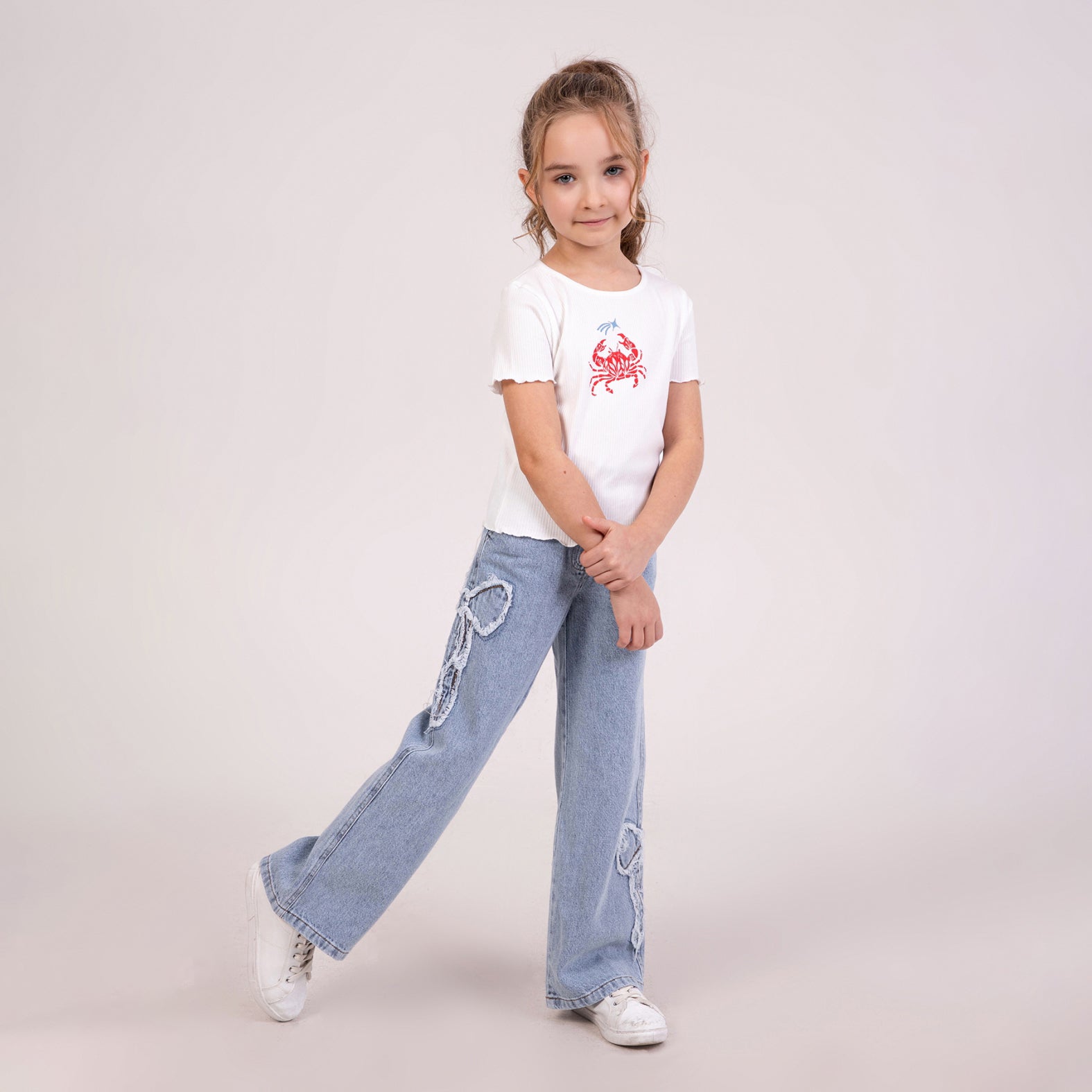 Kız Çocuk Nakış Detaylı Bol Paça Denim Pantolon