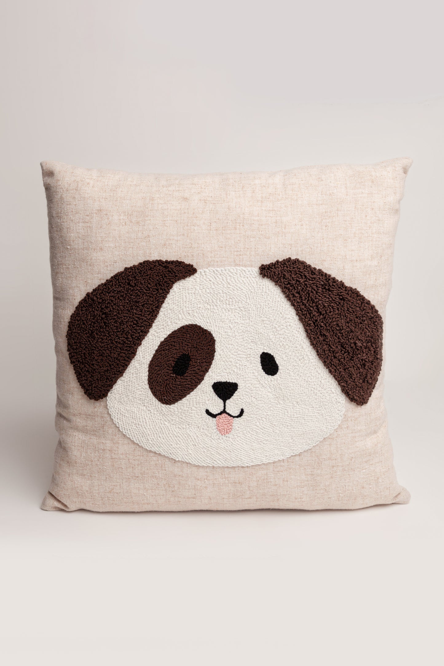 Benekli Köpek Punch Kırlent Kılıfı