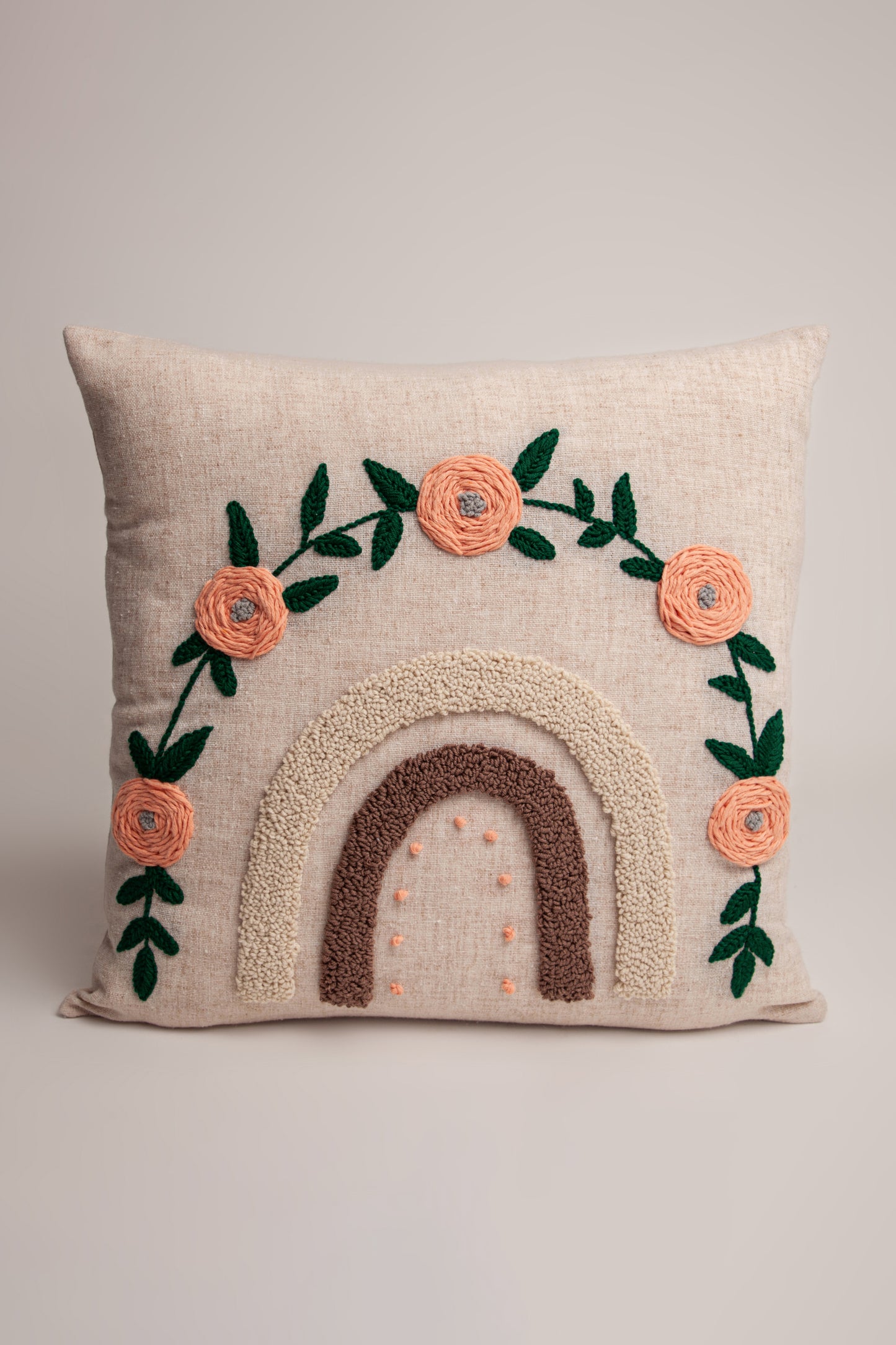 Blossom Arch Punch Kırlent Kılıfı