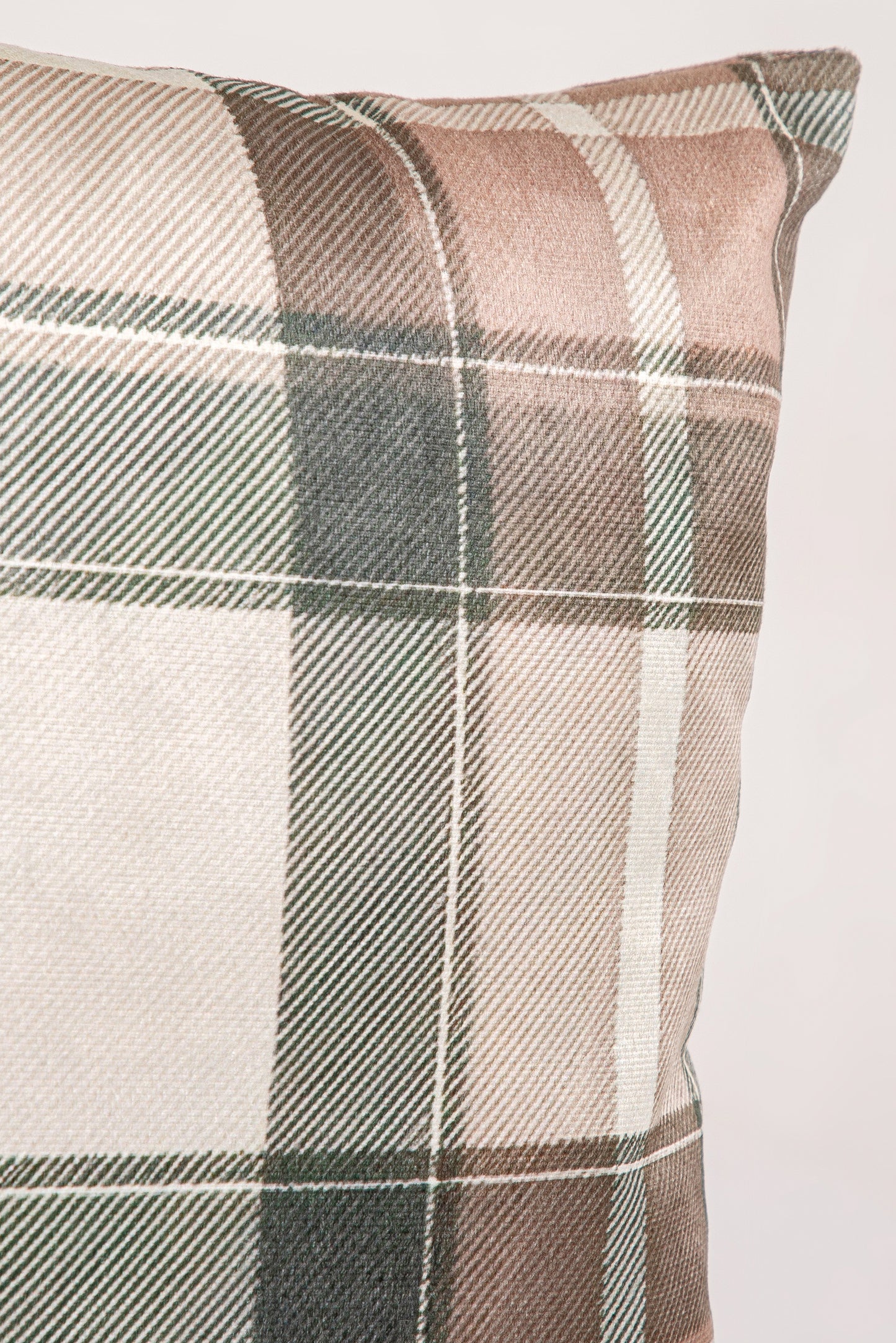 Plaid Stallion Kırlent Kılıfı