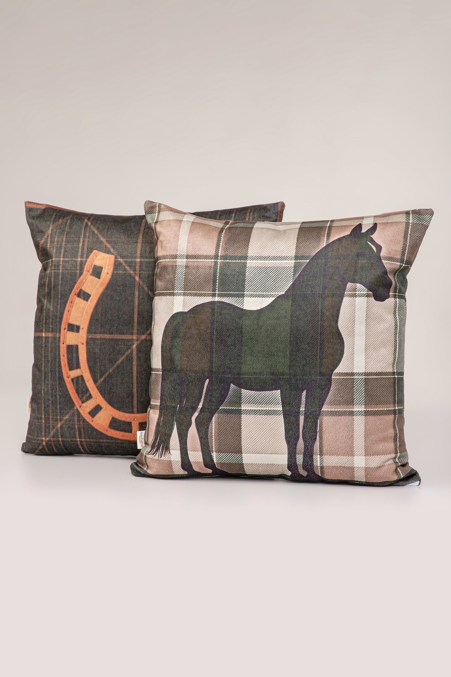 Equestrian Elegance 2'li Kırlent Kılıfı Seti